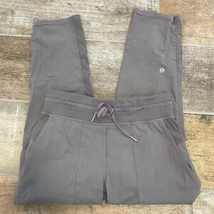Lululemon Dance Studio Crop II *Unlined 20" Gray Purple Size 4